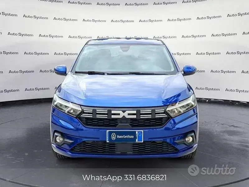 Begagnad Dacia Sandero Essentiel 91 HK (66 kW) 2023 Blå Sedan