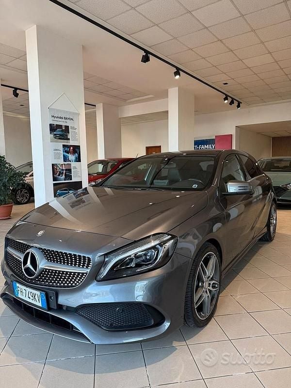 Usata Mercedes A220 177 CV (130 kW) 2017 Grigio Berlina