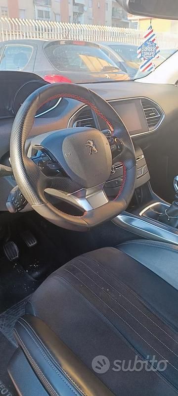Usata Peugeot 308 120 CV (88 kW) 2014 Grigio Berlina