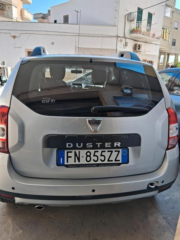 Usata Dacia Duster Prestige 110 CV (80 kW) 2018 Argento SUV