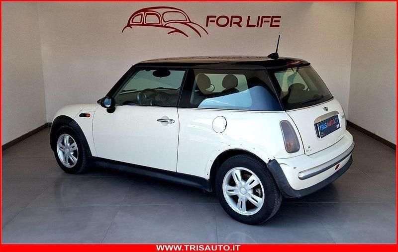 Usata Mini One D 95 CV (69 kW) 2005 Beige Utilitaria