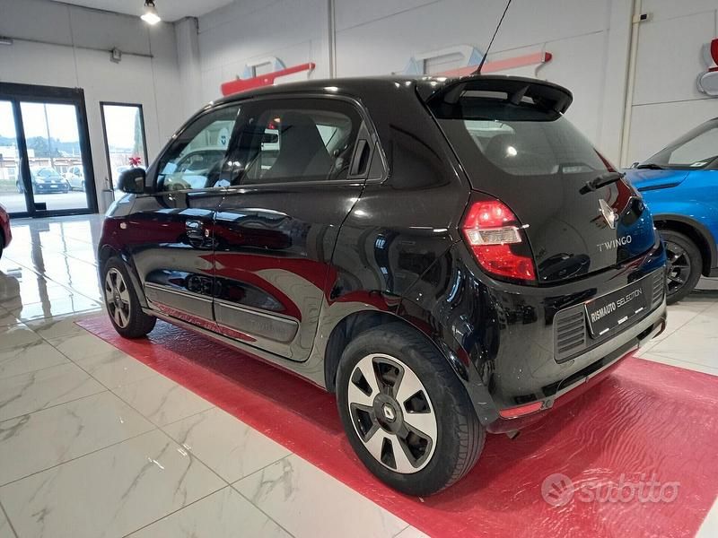 Usata Renault Twingo SE 70 CV (51 kW) 2015 Nero Utilitaria