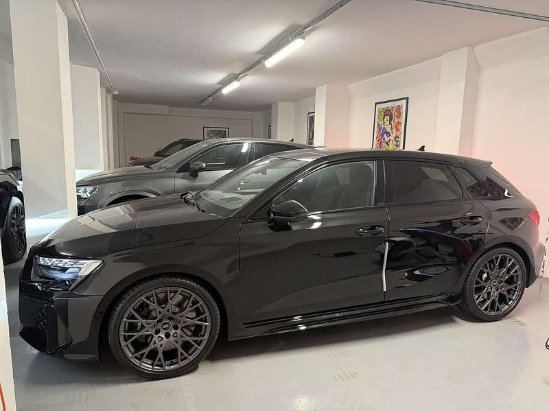 Nuova Audi RS3 Sportback 400 CV (294 kW) 2025 Nero Utilitaria