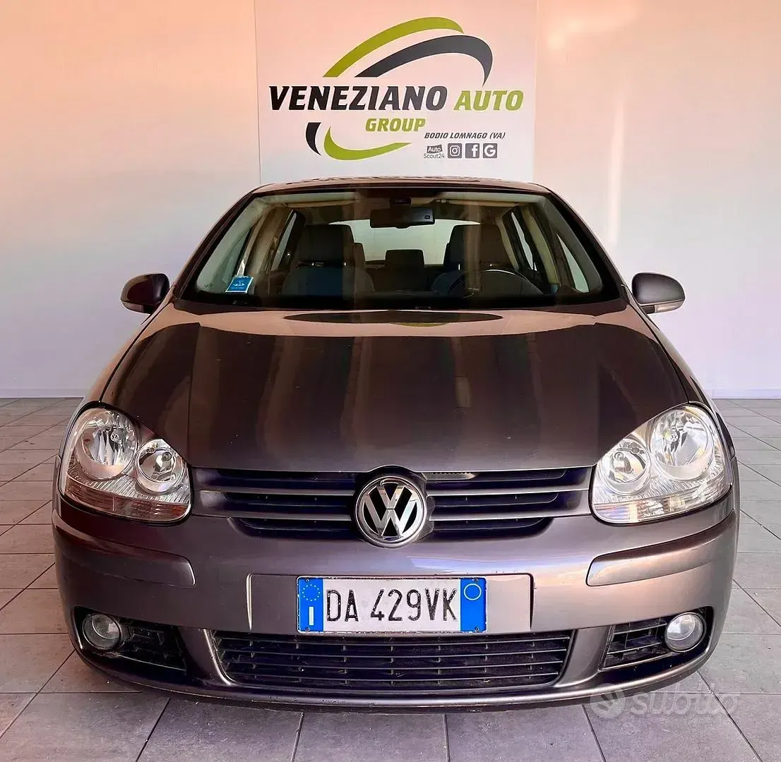 Usata VW Golf IV Sportline 140 CV (102 kW) 2006 Grigio Berlina