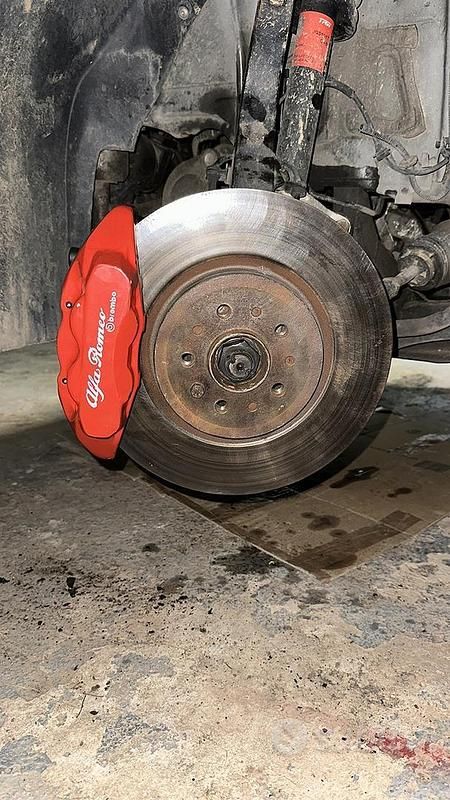 Usata Alfa Romeo 147 150 CV (110 kW) 2007 Nero Utilitaria