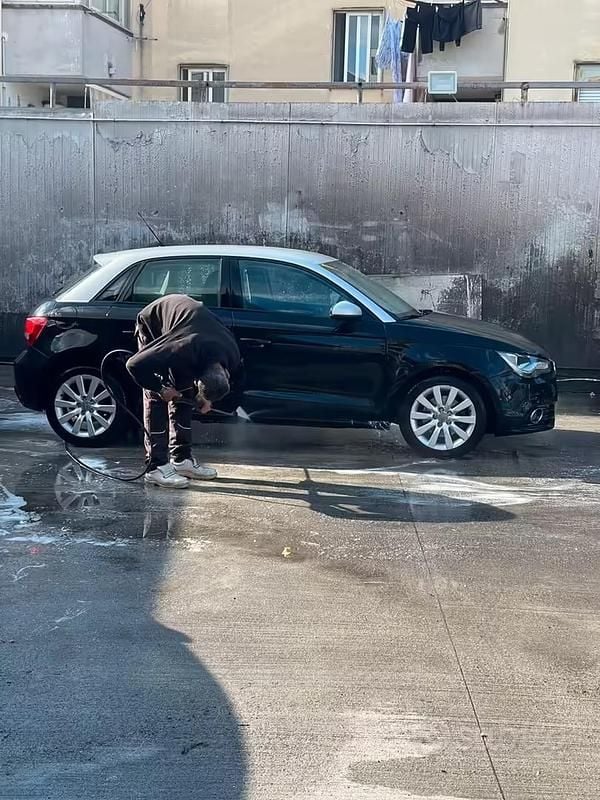 Usata Audi A1 Ambition 105 CV (77 kW) 2013 Nero Utilitaria