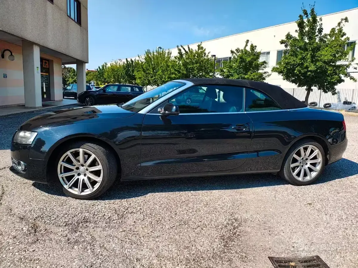 Usata Audi A5 Cabriolet Ambiente 180 CV (132 kW) 2012 Nero Cabrio