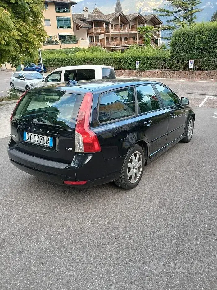 Usata Volvo V50 136 CV (100 kW) 2010 Station wagon