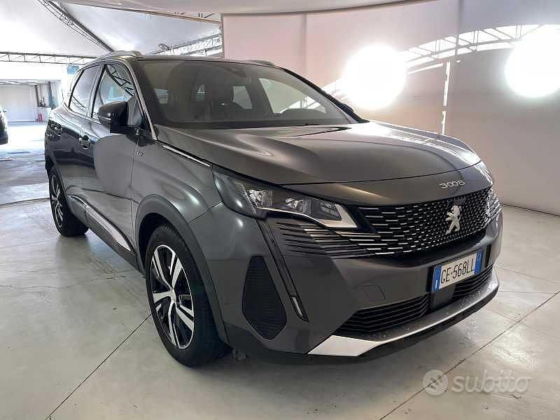 Usata Peugeot 3008 GT 131 CV (96 kW) 2021 Grigio SUV