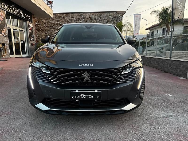 Usata Peugeot 3008 130 CV (95 kW) 2021 Grigio SUV