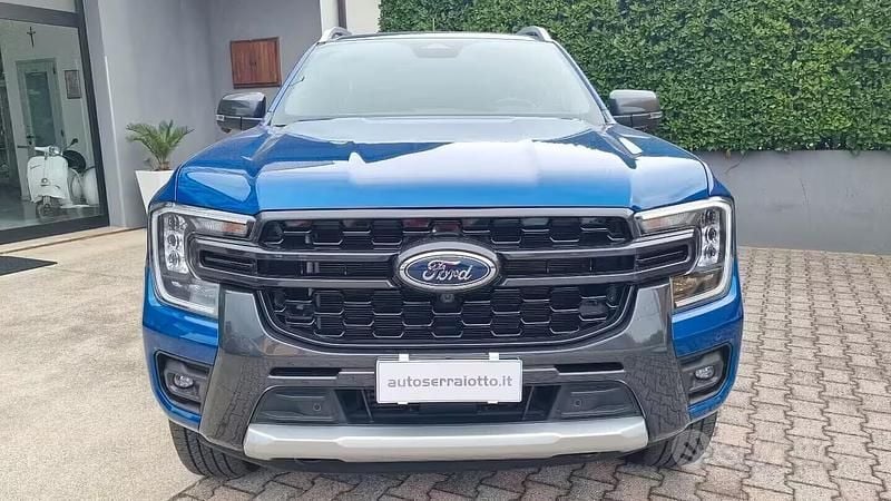 Usata Ford Ranger Wildtrack 205 CV (150 kW) 2024 Blu Pick-up