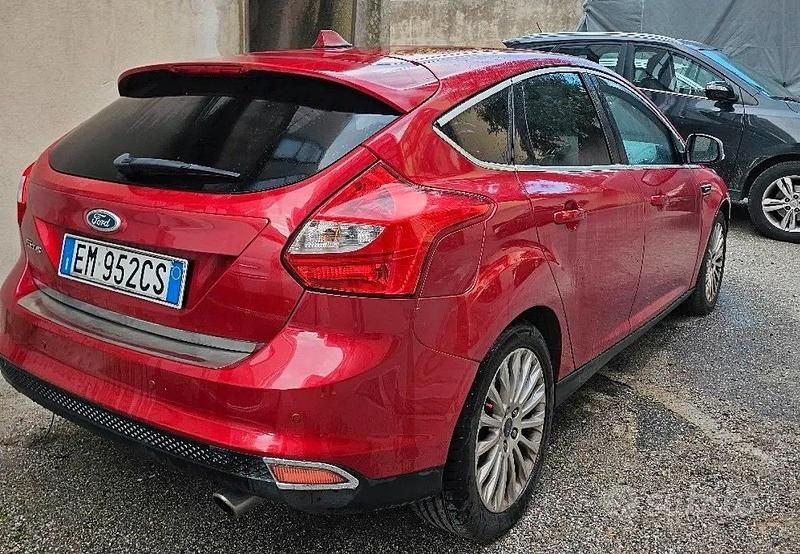 Usata Ford Focus 150 CV (110 kW) 2012 Rosso Berlina