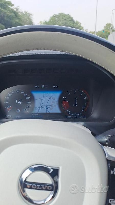 Usata Volvo XC90 250 CV (183 kW) 2017 SUV