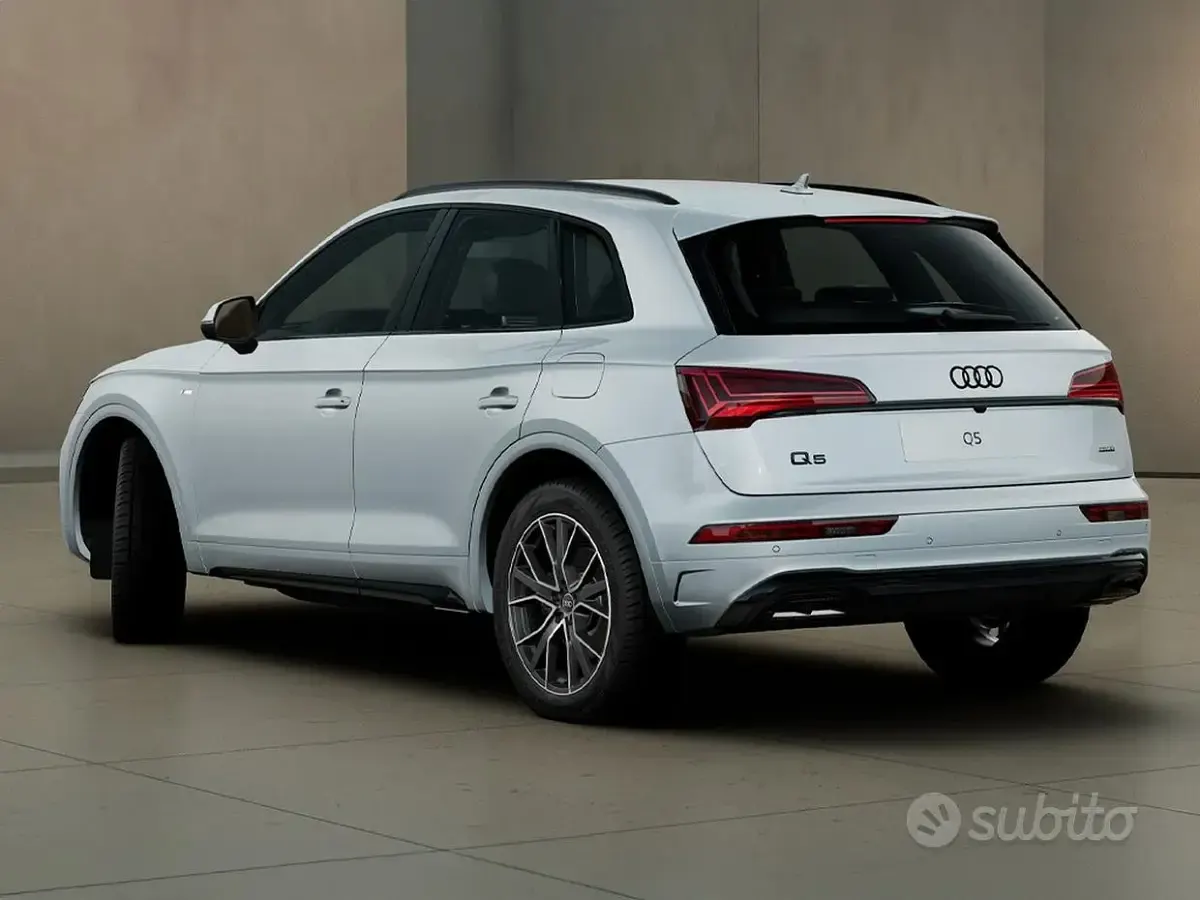Usata Audi Q5 S-Line 265 CV (194 kW) 2024 Bianco SUV