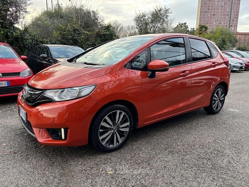Arancione Nuova 2025 Honda Jazz Elegance Due volumi | 9900 € (Buon prezzo) - Immagine 1/4