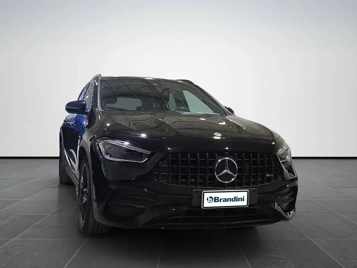 Usata Mercedes GLA35 AMG AMG 306 CV (225 kW) 2022 Nero met. SUV
