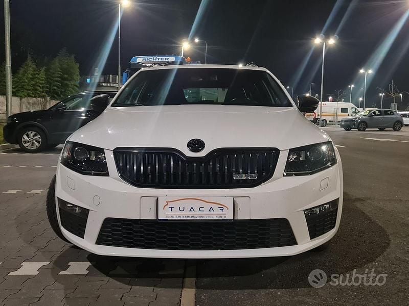 Usata Skoda Octavia Executive 184 CV (135 kW) 2016 Bianco Berlina