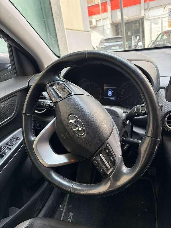 Usata Hyundai Kona Comfort 120 CV (88 kW) 2018 Grigio SUV