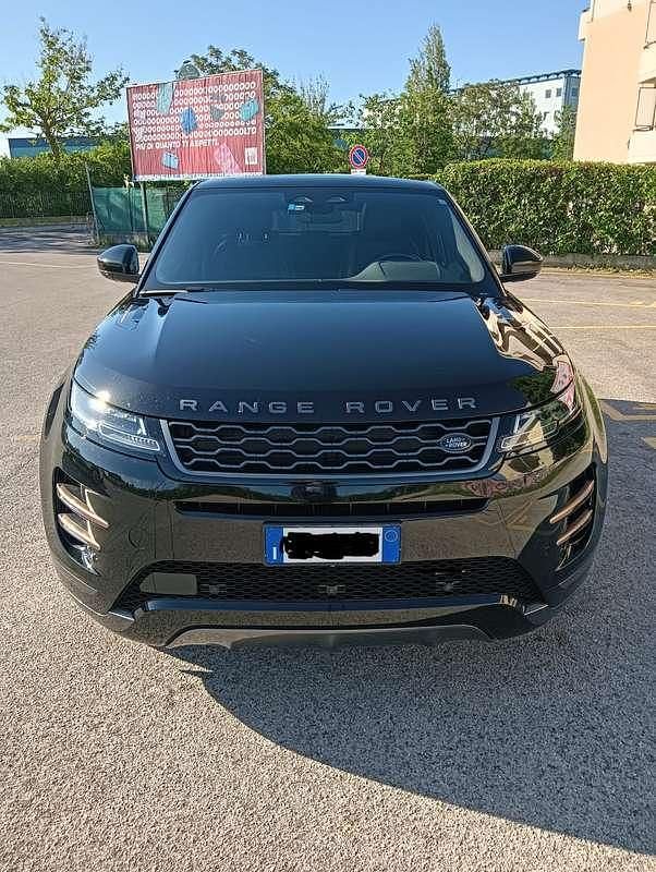 Käytetty Land Rover Range Rover evoque SE Dynamic 163 HP (119 kW) 2022 Musta Katumaasturi