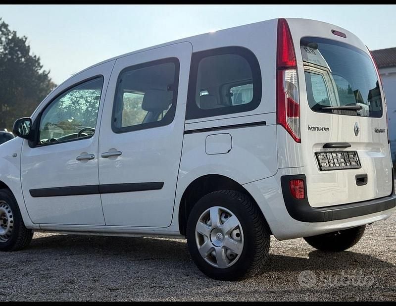 Usata Renault Kangoo 2016 Bianco Monovolume