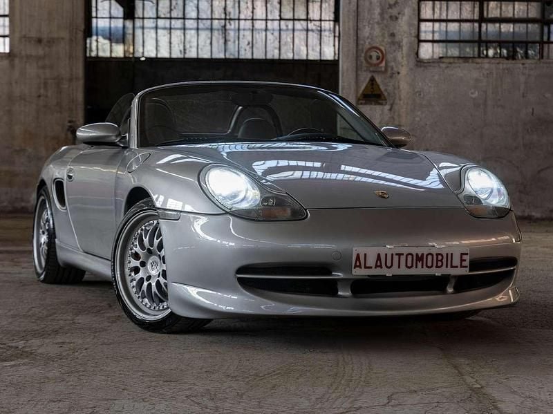 Usata Porsche Boxster 252 CV (185 kW) 2002 Argento Cabrio
