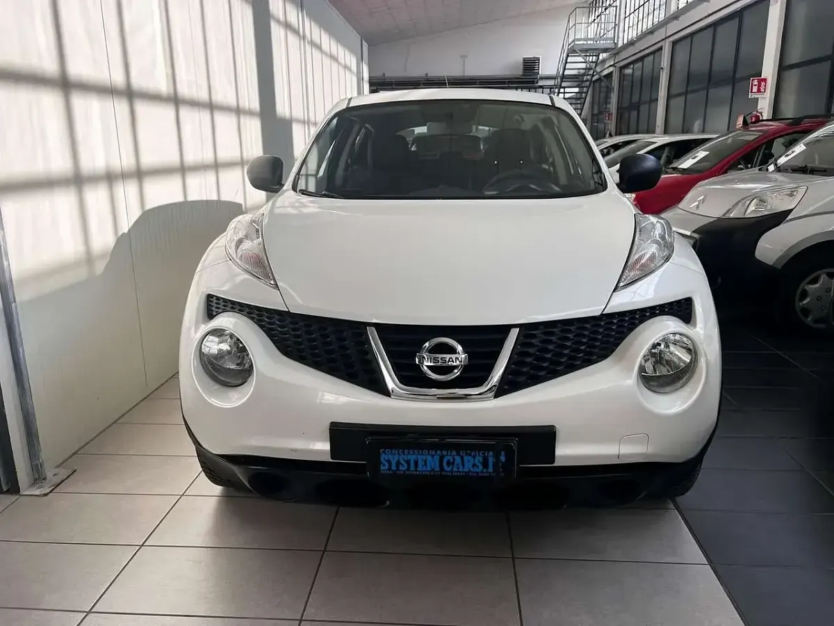 Usata Nissan Juke Tekna 110 CV (80 kW) 2014 Bianco SUV