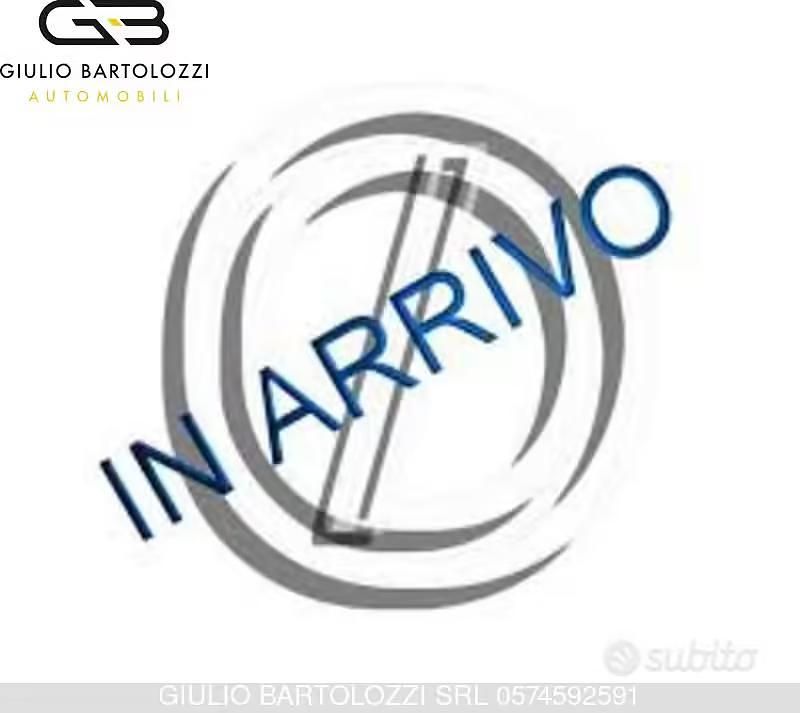 Usata Opel Corsa Design & Tech 100 CV (73 kW) 2022 Rosso Utilitaria