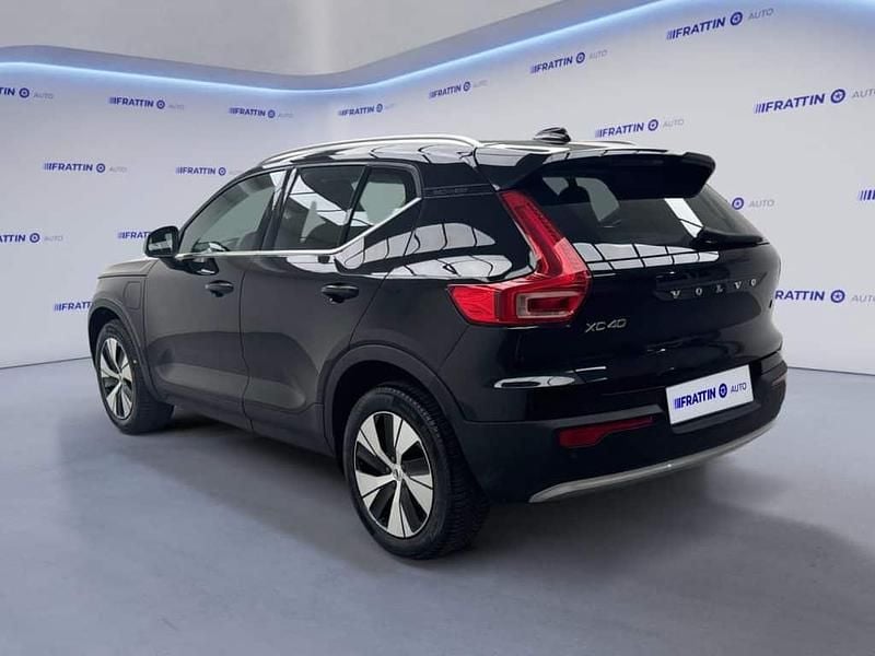 Usata Volvo XC40 211 CV (155 kW) 2022 Nero SUV