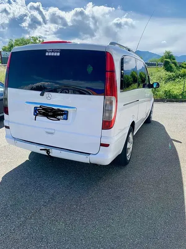 Usata Mercedes Viano 150 CV (110 kW) 2006 Monovolume