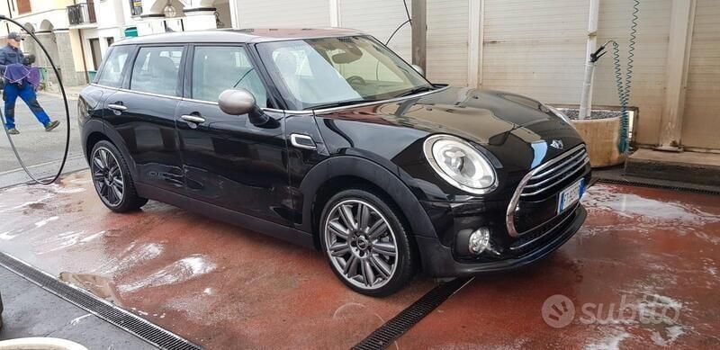 Usata Mini Clubman 150 CV (110 kW) 2019 Nero Station wagon