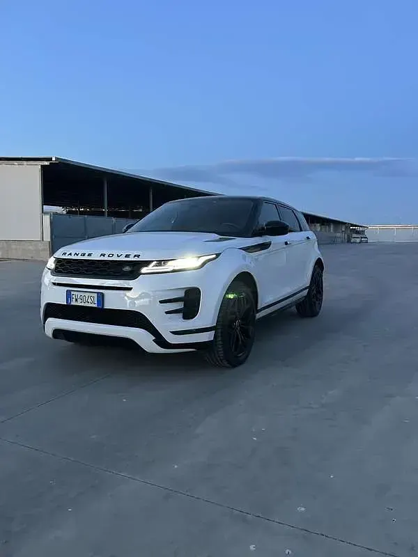 Usata Land Rover Range Rover evoque 150 CV (110 kW) 2019 Bianco SUV