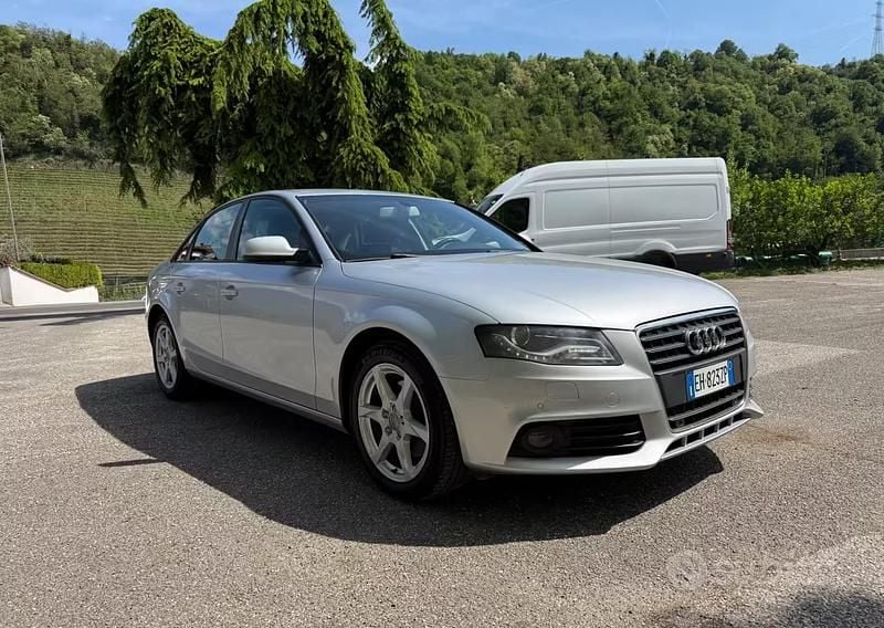 Usata Audi A4 Ambiente 143 CV (105 kW) 2011 Grigio Berlina