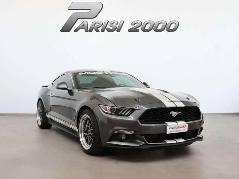 Usata Ford Mustang Fastback 317 CV (233 kW) 2016 Grigio Coupé