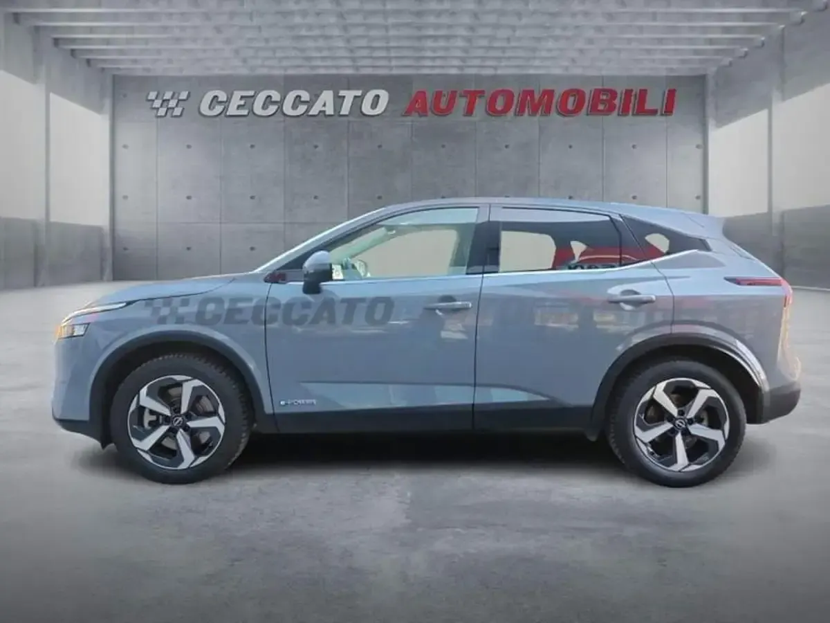 Usata Nissan Qashqai N-Connecta 190 CV (139 kW) 2022 Grigio SUV