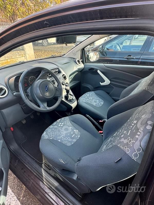 Usata Ford Ka Titanium 69 CV (50 kW) 2011 Utilitaria
