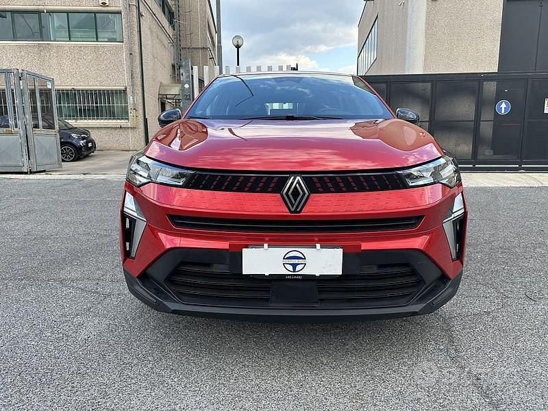 Usata Renault Captur Evolution 101 CV (74 kW) 2024 Rosso SUV