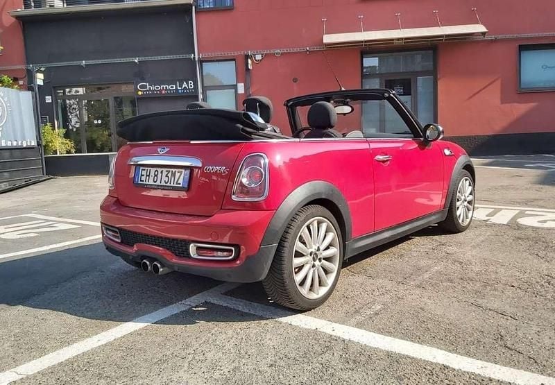 Usata Mini Cooper S Cabriolet 184 CV (135 kW) 2011 Rosso Cabrio
