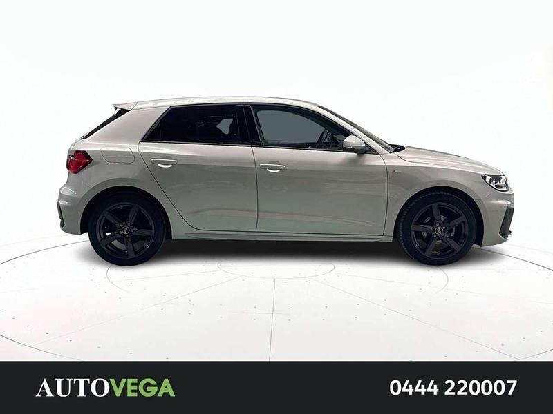 Occasion Audi A1 Sportback S-Line 150 ch (110 kW) 2024 Gris Citadine