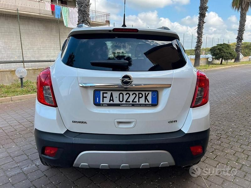 Usata Opel Mokka Cosmo 136 CV (100 kW) 2015 Bianco SUV