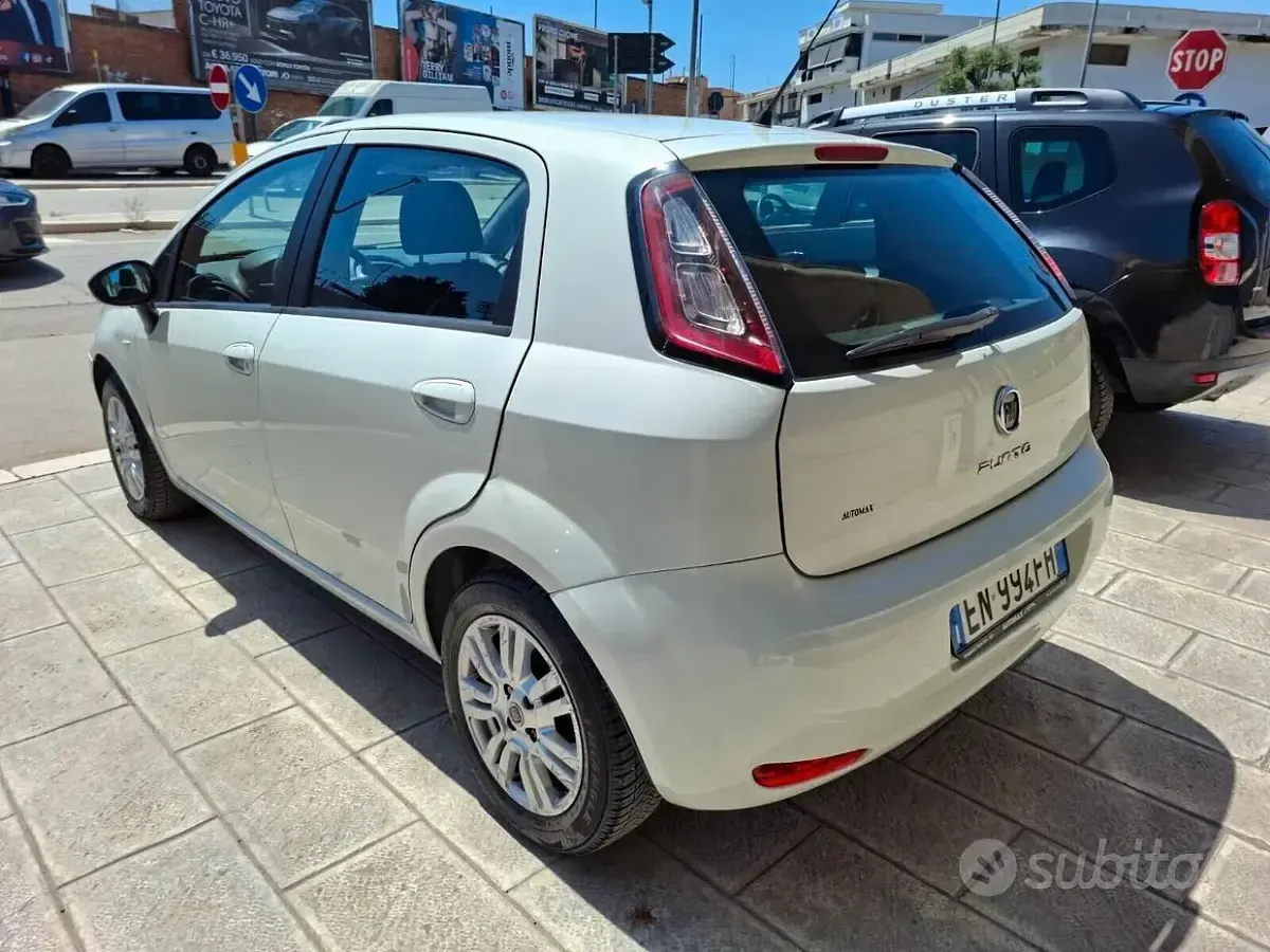 Brugt Fiat Punto Easy 69 HK (50 kW) 2012 Hvid Hatchback
