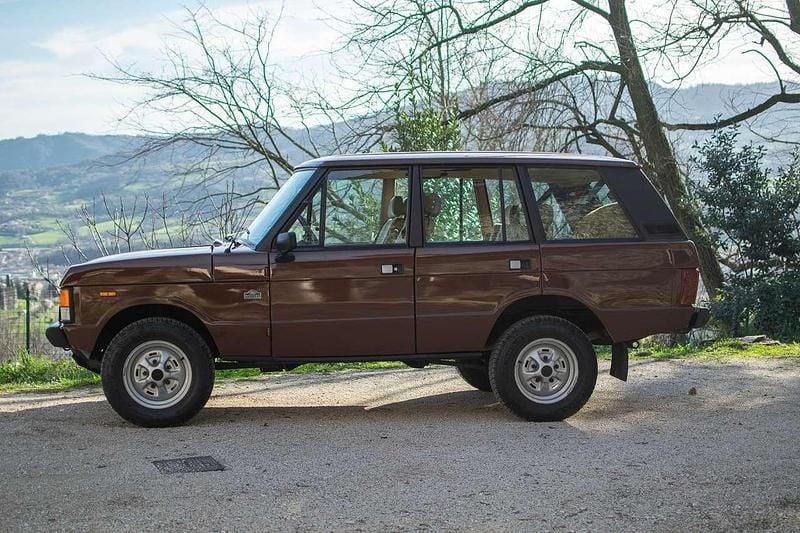Usata Land Rover Range Rover 125 CV (91 kW) 1984 Marrone SUV