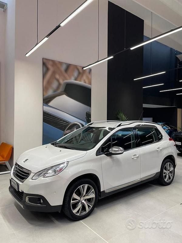Bianco Usata 2016 Peugeot 2008 Allure SUV | 7500 € (Super prezzo) - Immagine 1/4