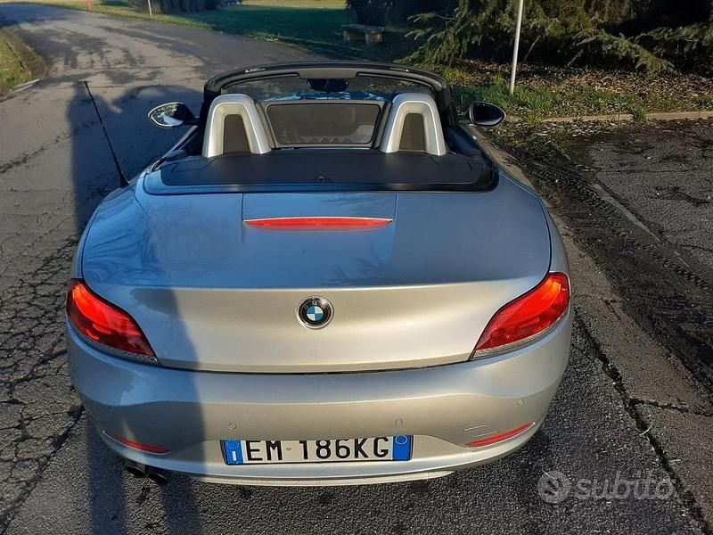 Usata BMW Z4 204 CV (150 kW) 2012 Argento Cabrio