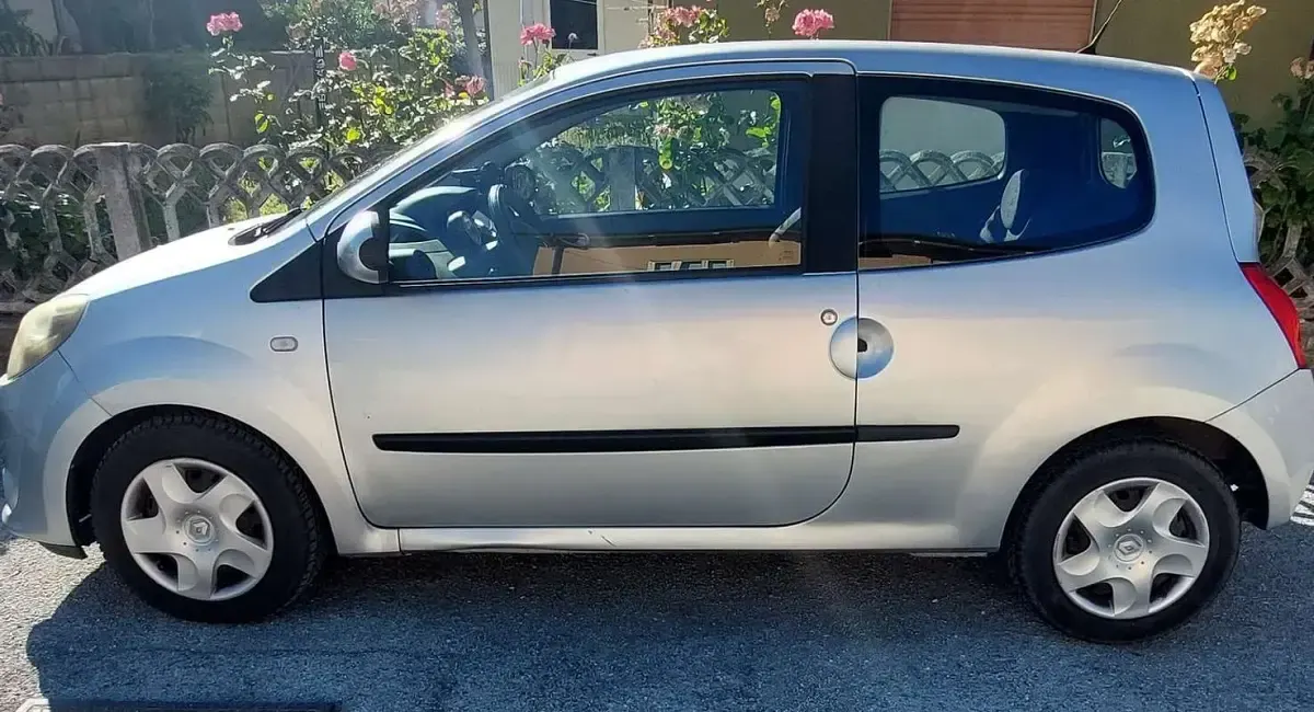 Usata Renault Twingo 64 CV (47 kW) 2009 Utilitaria
