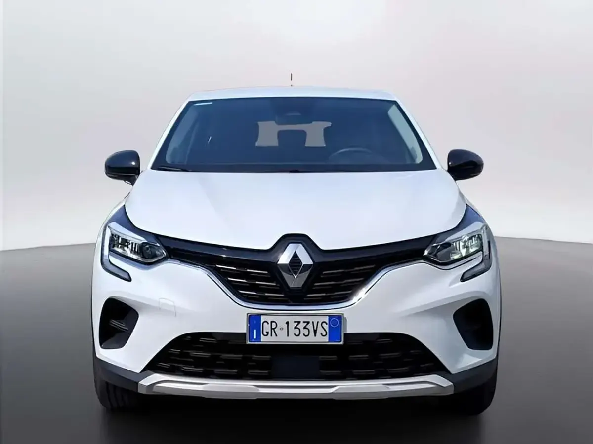 Usata Renault Captur Equilibre 101 CV (74 kW) 2023 369 bianco ghiaccio SUV
