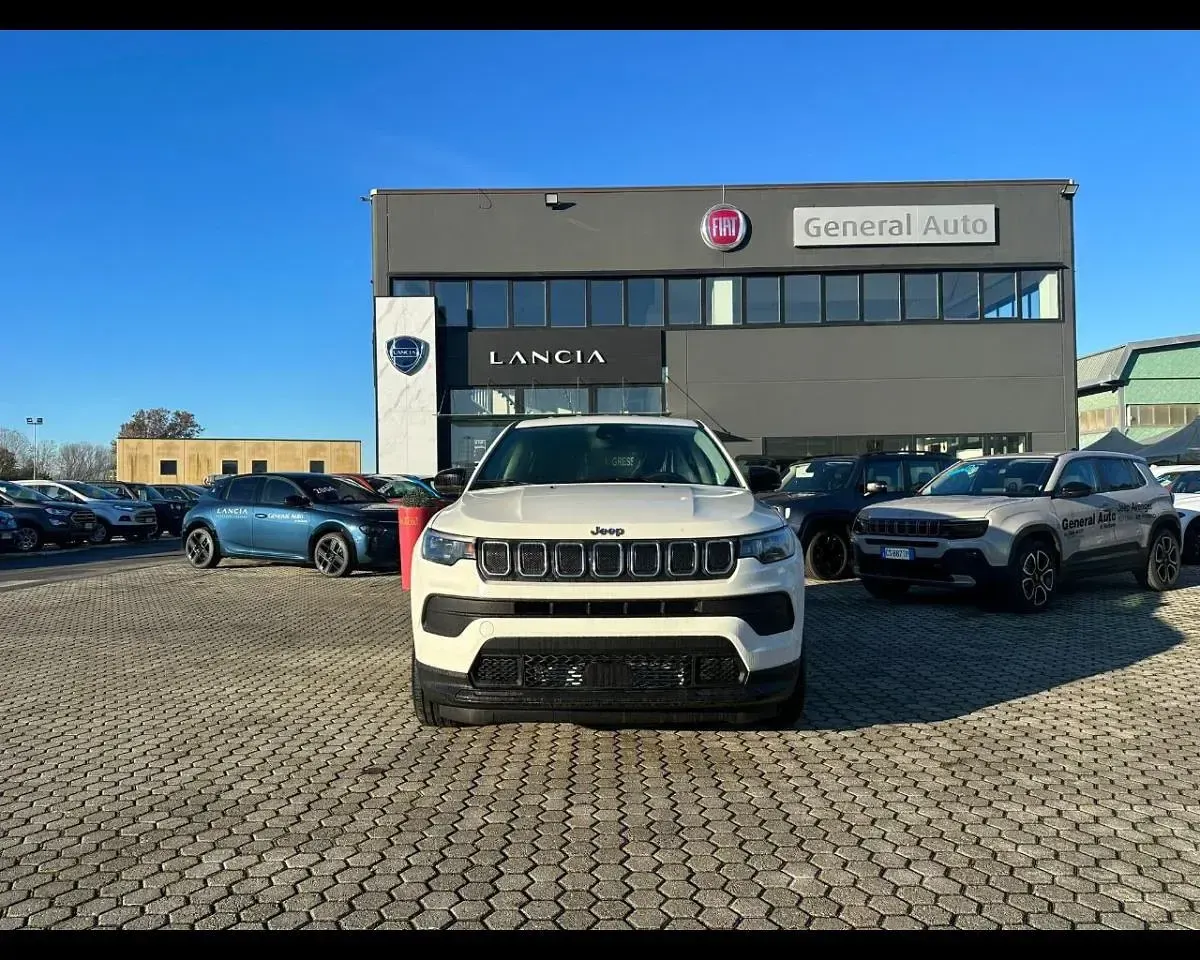 Usata Jeep Compass Longitude 130 CV (95 kW) 2024 Bianco SUV