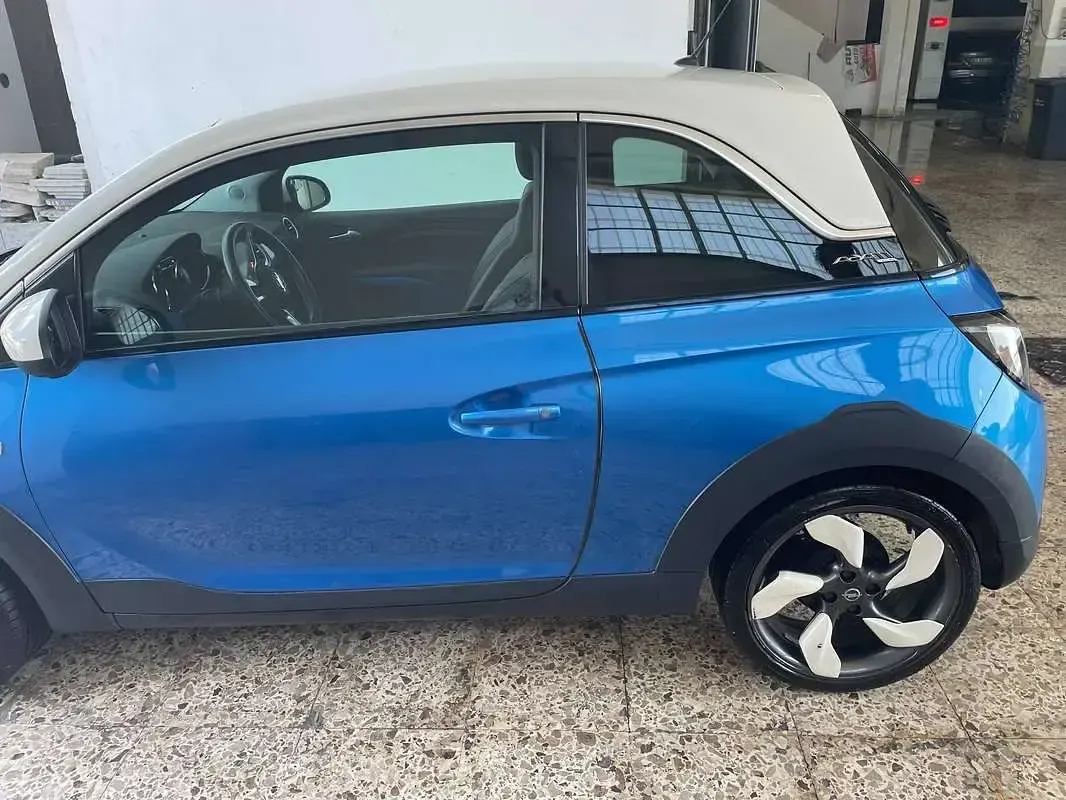Usata Opel Adam Glam 69 CV (50 kW) 2018 Bianco Utilitaria