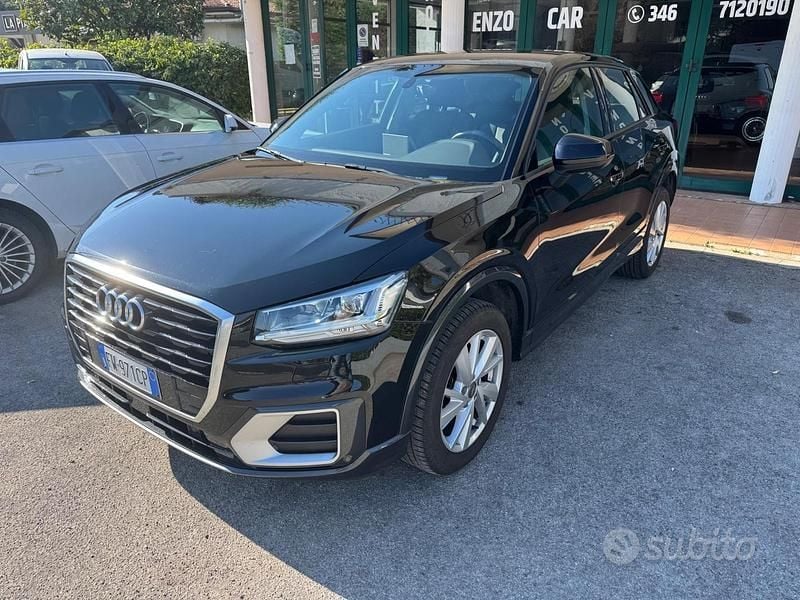 Usata Audi Q2 Business 116 CV (85 kW) 2019 Grigio SUV