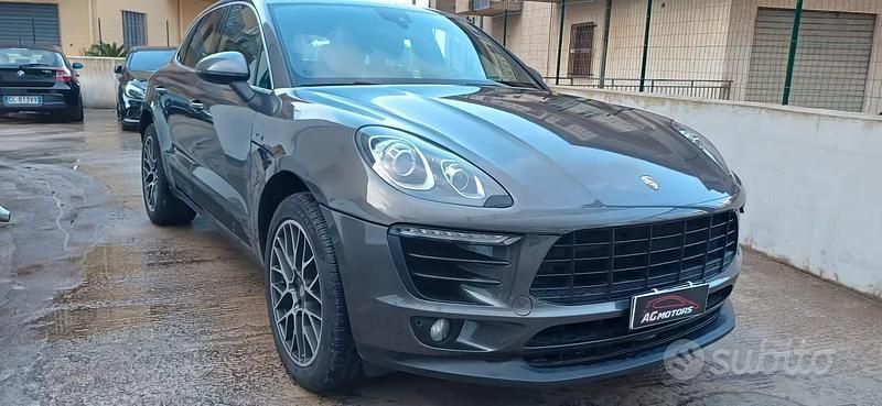 Usata Porsche Macan 250 CV (183 kW) 2015 Grigio SUV