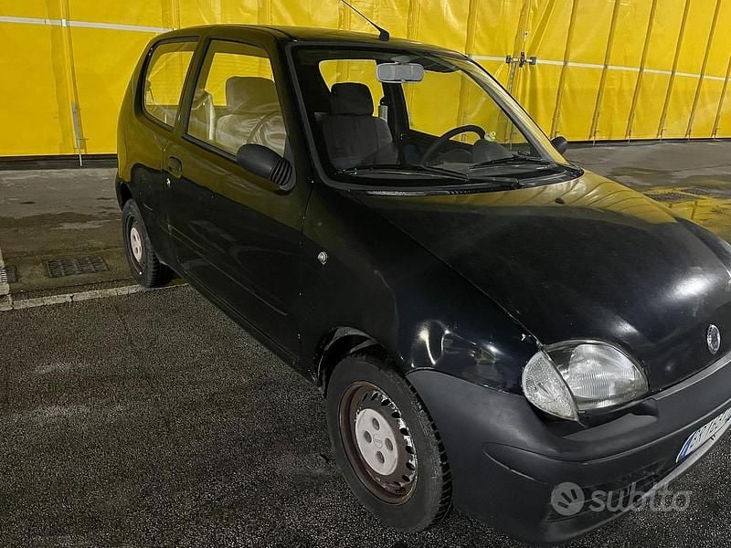 Usata Fiat 600 2001 Nero Berlina
